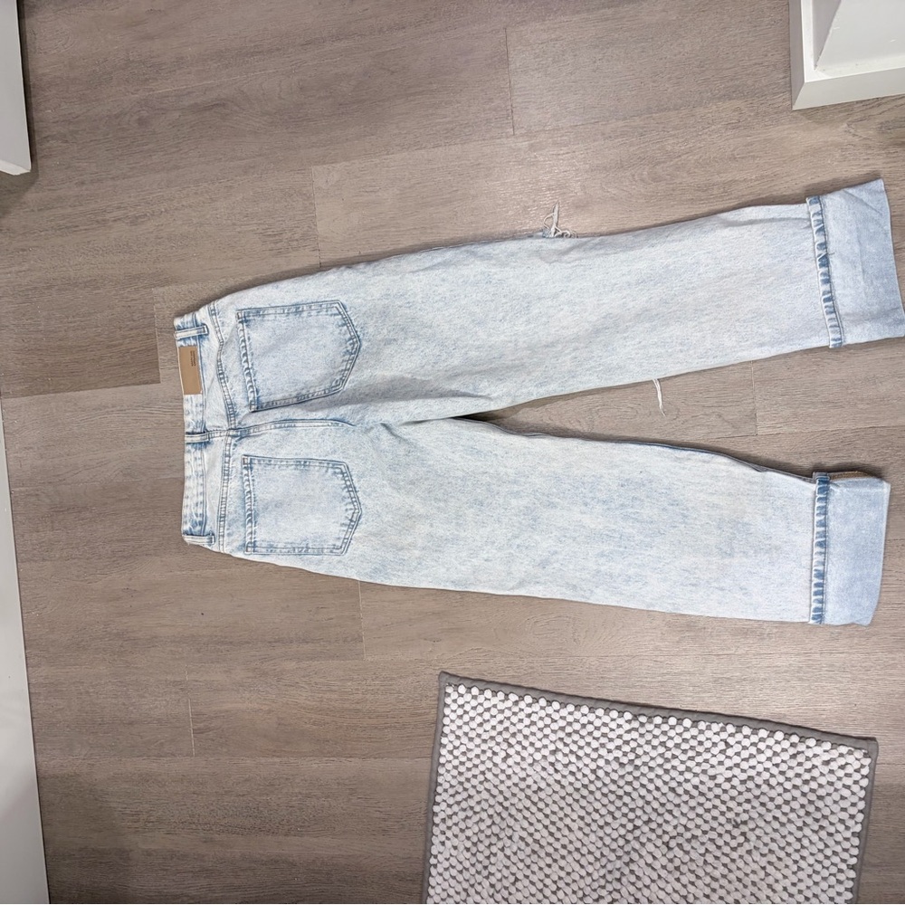 Nasty Gal Light Blue Distressed Boyfriend Jeans - Picture 6 of 7